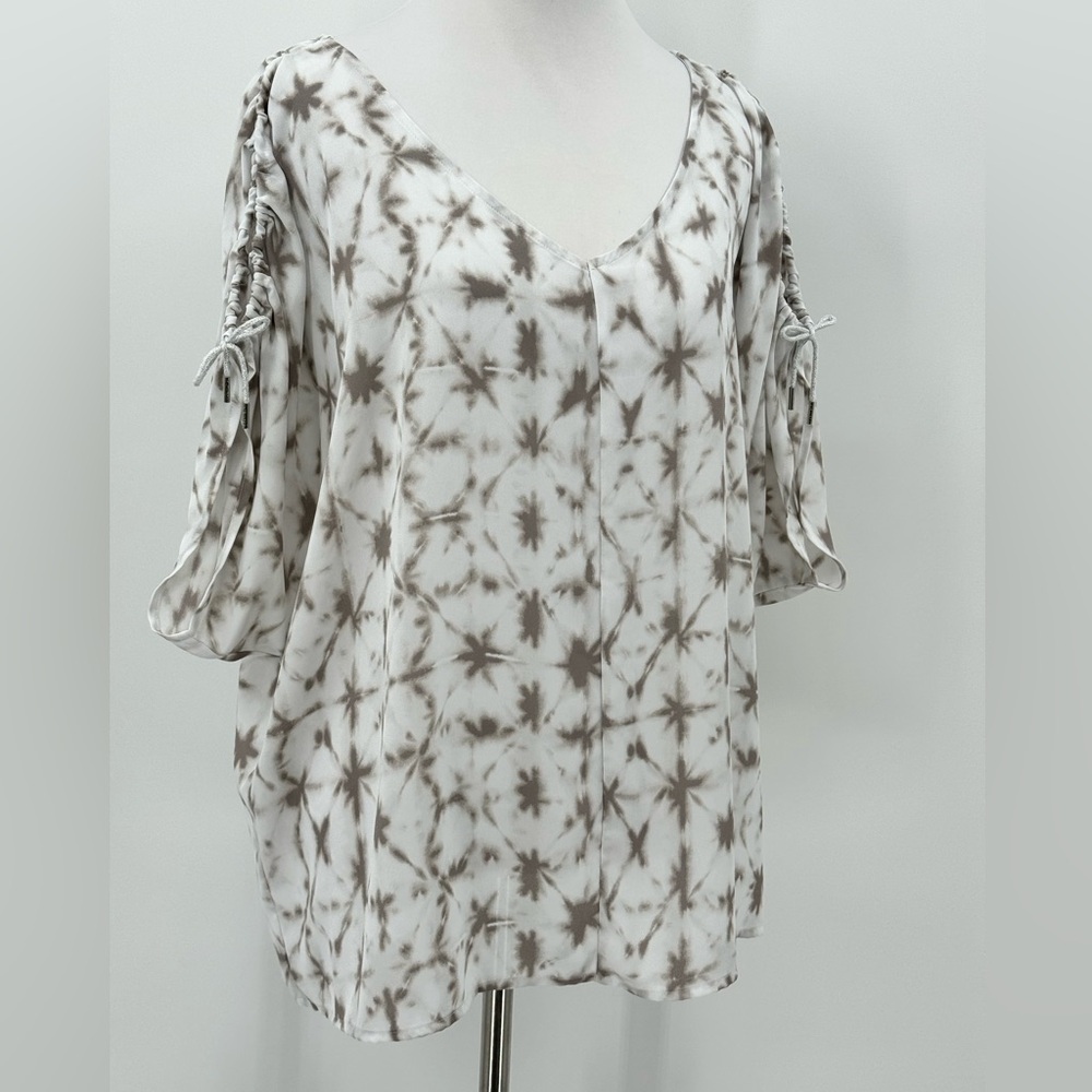 Juicy Couture Cold Shoulder Top-Size Large